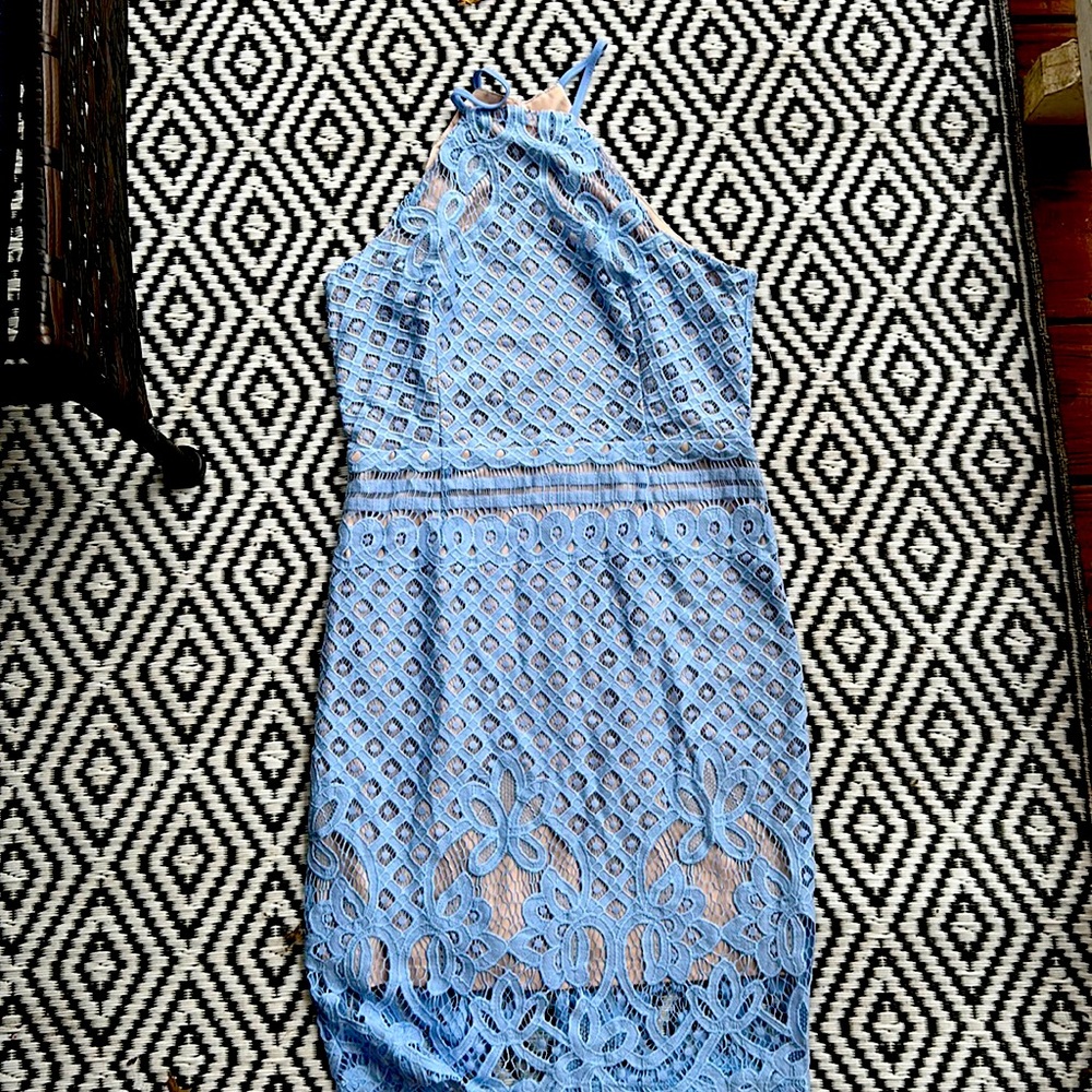 Lulu’s lace Dress Blue Lace Fully Lined